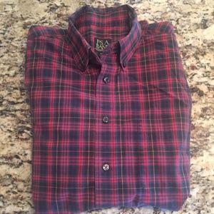 Jos A Bank Button Down Traveler’s Shirt
